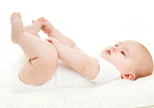 躺着喂奶 宝宝易患中耳炎_健康资讯_就医160