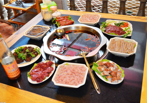 火锅汤你喝过吗?不小心会引起痛风哦_健康资