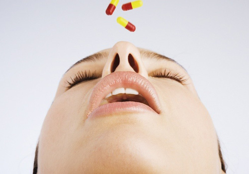 【女性吃避孕药】女性吃什么避孕药好,女性吃