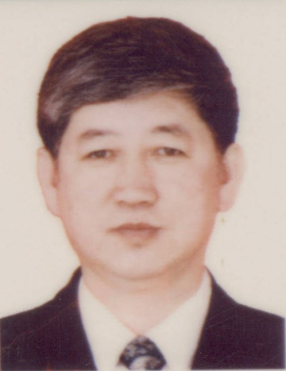 <strong>齐国华</strong>