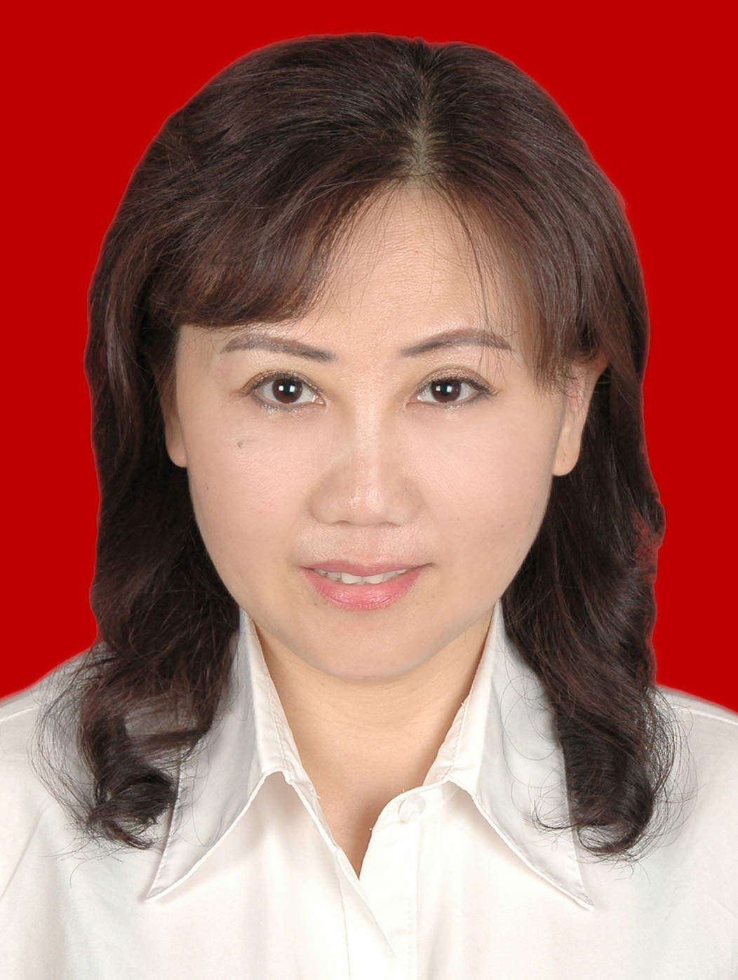 杨倩春 