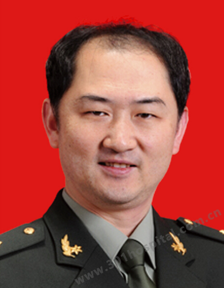 李为民 