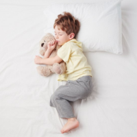 光线和睡眠，如何影响孩子的生长代谢？