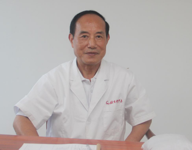 舒友艺：一辈子为了中医，五十年从医风雨路