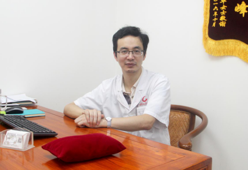 张玉龙 中医世家 师从国家级名老中医