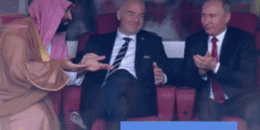 普京摊手无奈动图.gif
