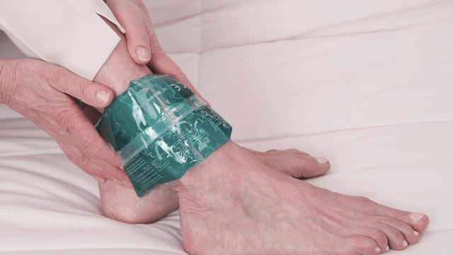 总说崴脚处理的RICE原则，具体该怎么做？这次医生讲清楚了