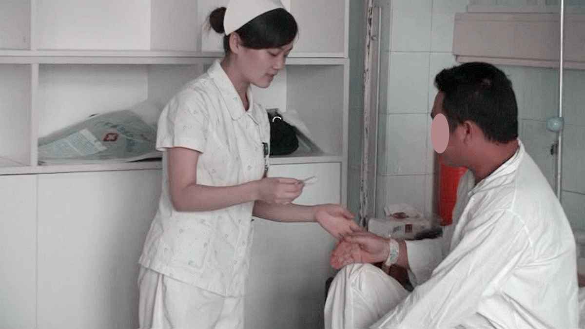 股骨头坏死的临床表现