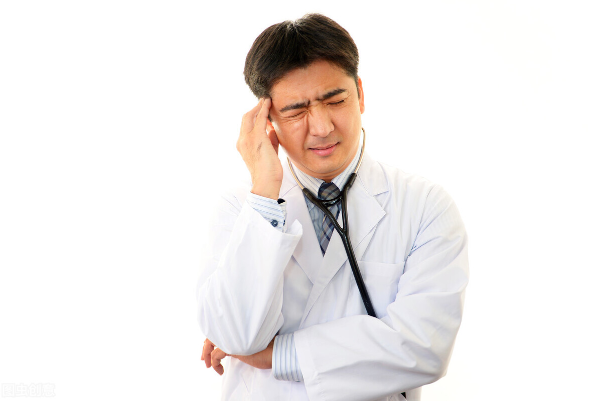 高血压病人为什么容易失眠，该怎么办？听医生讲讲，或许对你有用