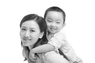 15岁男孩身高仅1.2米，竟是甲状腺遗传惹的祸！