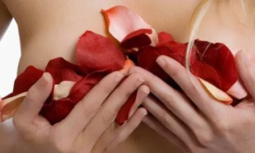 乳腺增生怎么办？这3个动作学起来事半功倍