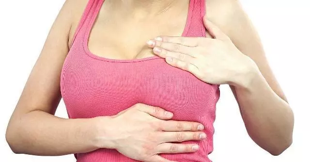 乳腺增生怎么办？这3个动作学起来事半功倍