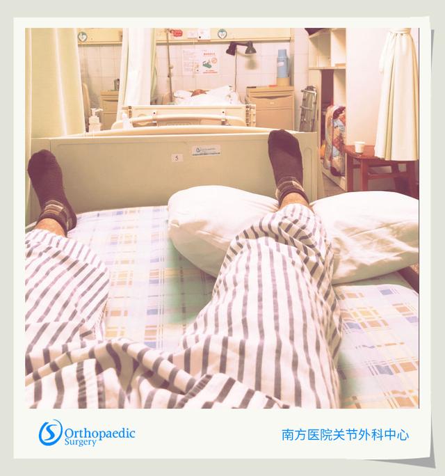 股骨颈<a href='//www.haodf.com/jibing/guzhe.htm' style='text-decoration:none;' target='_blank'>骨折</a>手术后，如何进行康复训练？