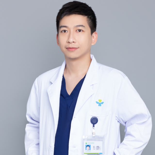 医生您好,昨天被一只两个月大,没打疫苗的宠物猫抓到了,留了一.