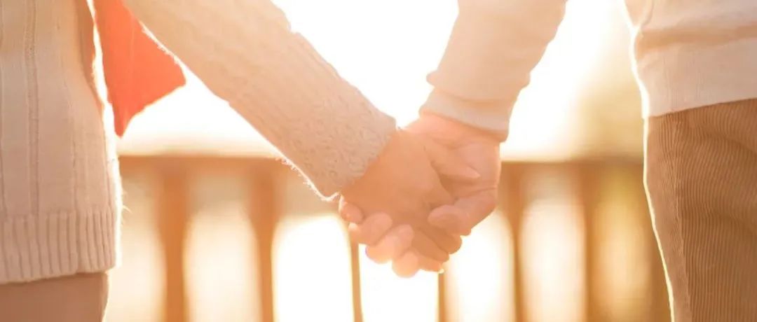 原来，你能陪伴父母的时间只剩下……