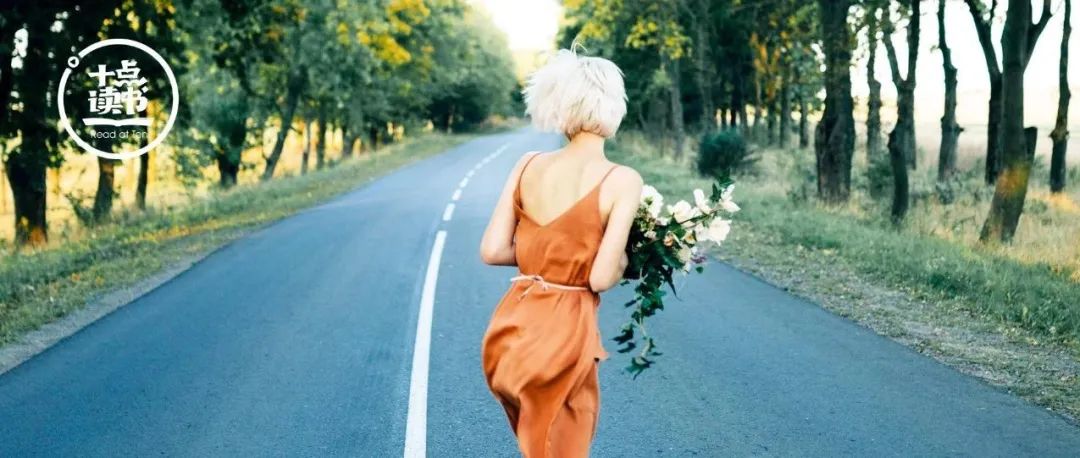 湖南美女网红直播自杀事件，真相激怒3亿人：生而为人，我劝你善良！