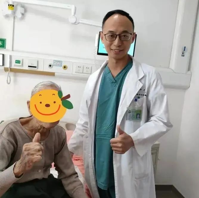 惊险 | 96岁老人一天晕倒4次，植入起搏器重获“心”生