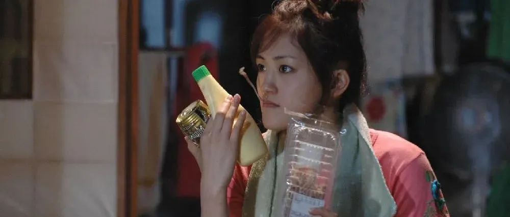 抠门年轻人抠出了一个千亿市场