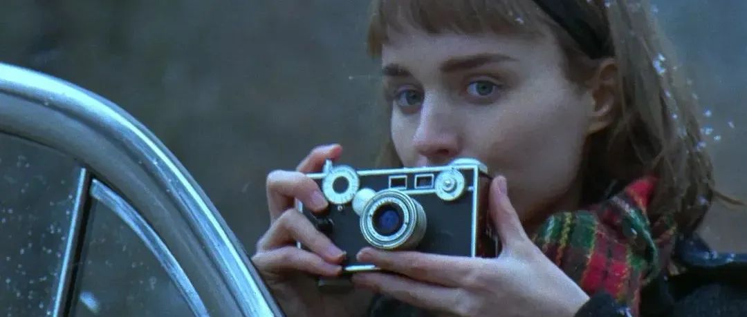 “我像雪花飘下来那般地爱你”