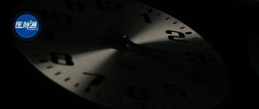 26岁医生每月加班200小时，身心崩溃绝望自杀！医院：医生去世和加班没有任何